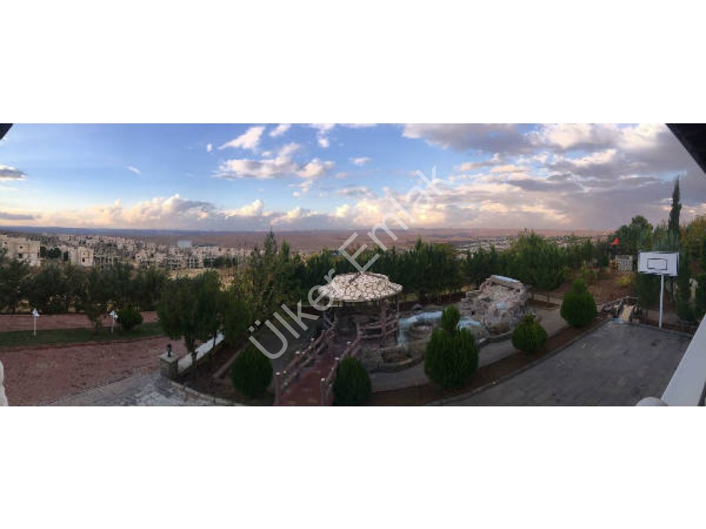 Suburb - HD Wallpaper 