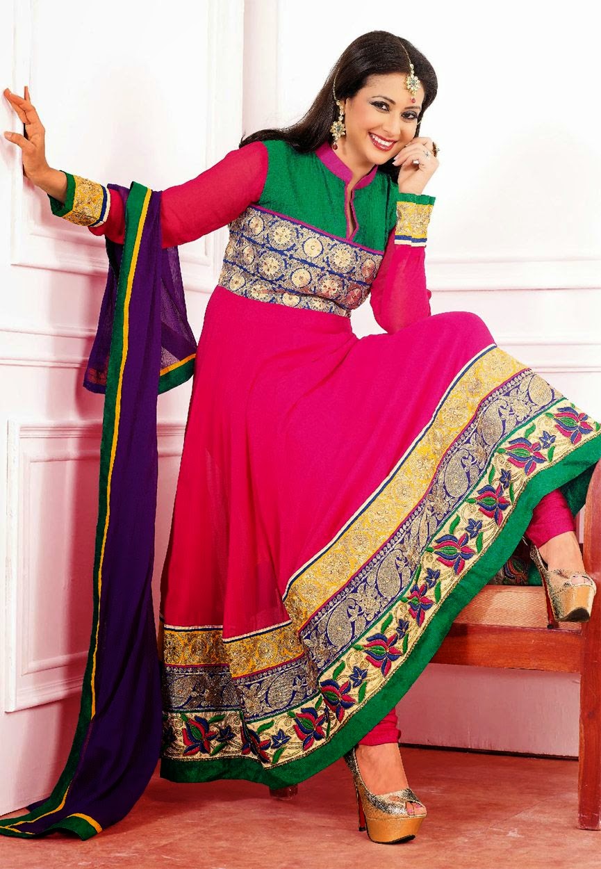 Preeti Jhangiani Anarkali Suit And Salwar Kameez Suit - Silk - HD Wallpaper 