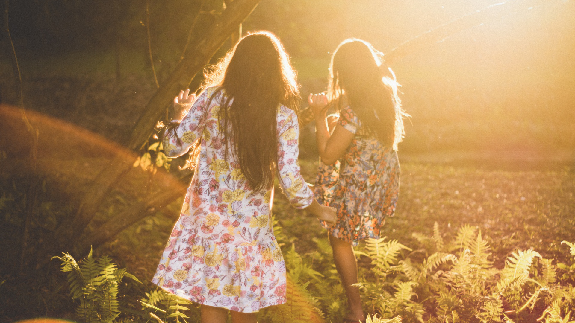 Girls 3 Friend - HD Wallpaper 