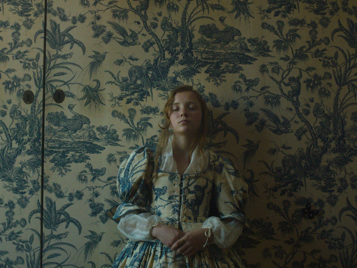 Fiona Tan, Nellie, 2013 Still, Courtesy The Artist - Vogelbehang - HD Wallpaper 