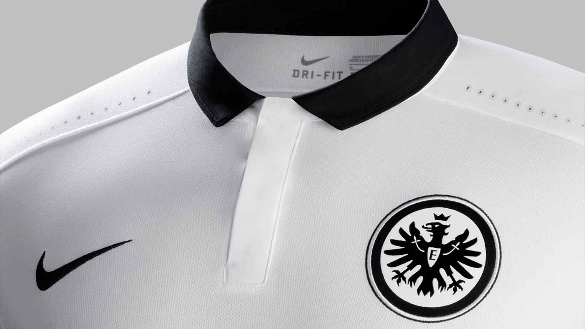 Eintracht Frankfurt 2015-2016 Nike Away Kit Wallpaper - Black And White Kits - HD Wallpaper 