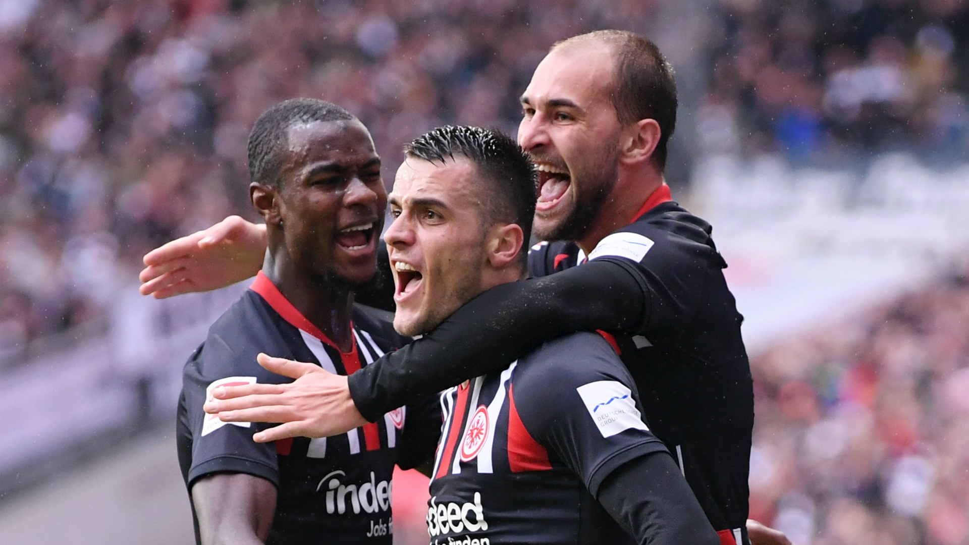 Eintracht Frankfurt Winger Filip Kostic Celebrates - Frankfurt Vs Bayern Munich - HD Wallpaper 