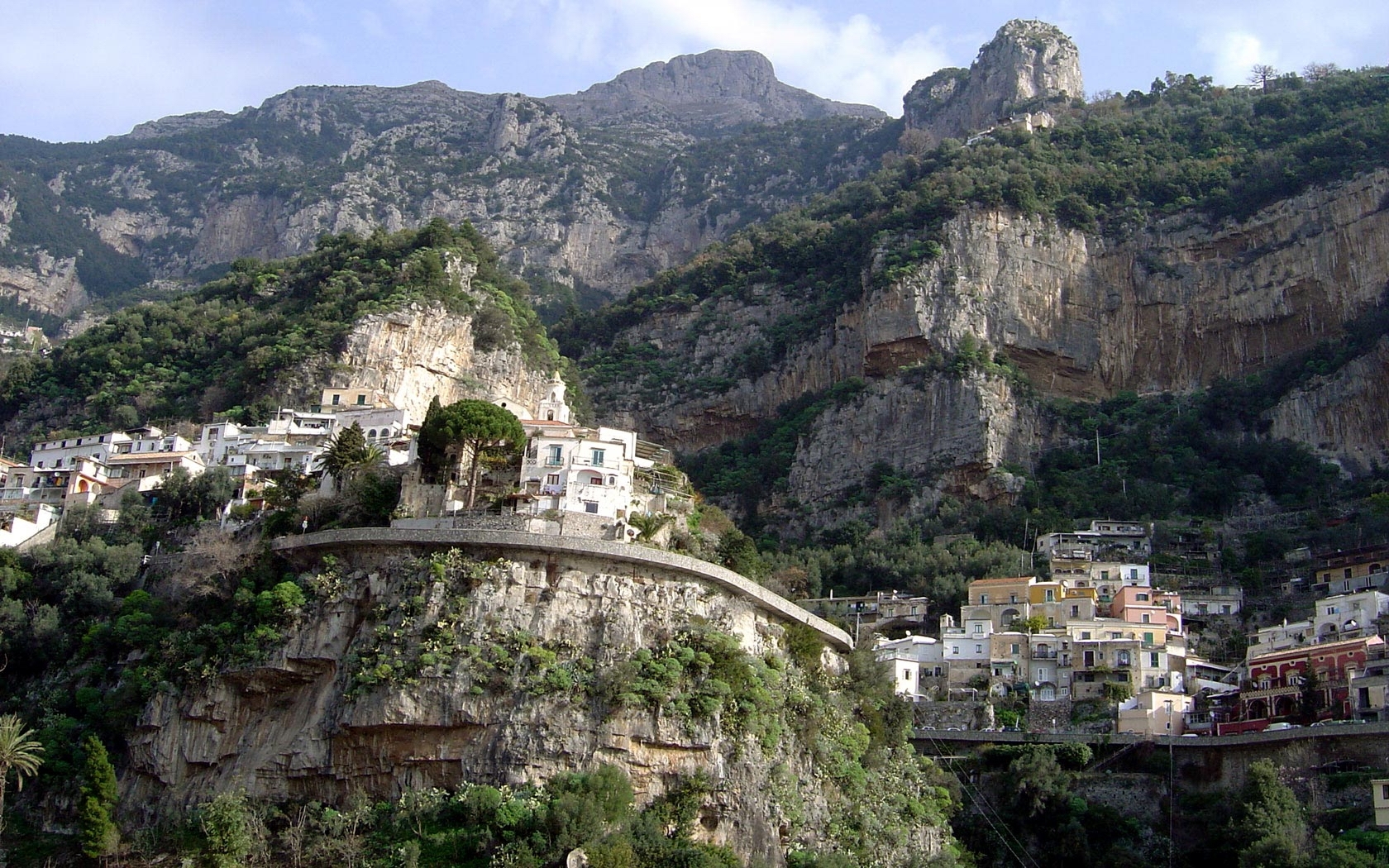 Amalfi Coast 1802 Wallpaper - Living On The Side Of A Mountain - HD Wallpaper 