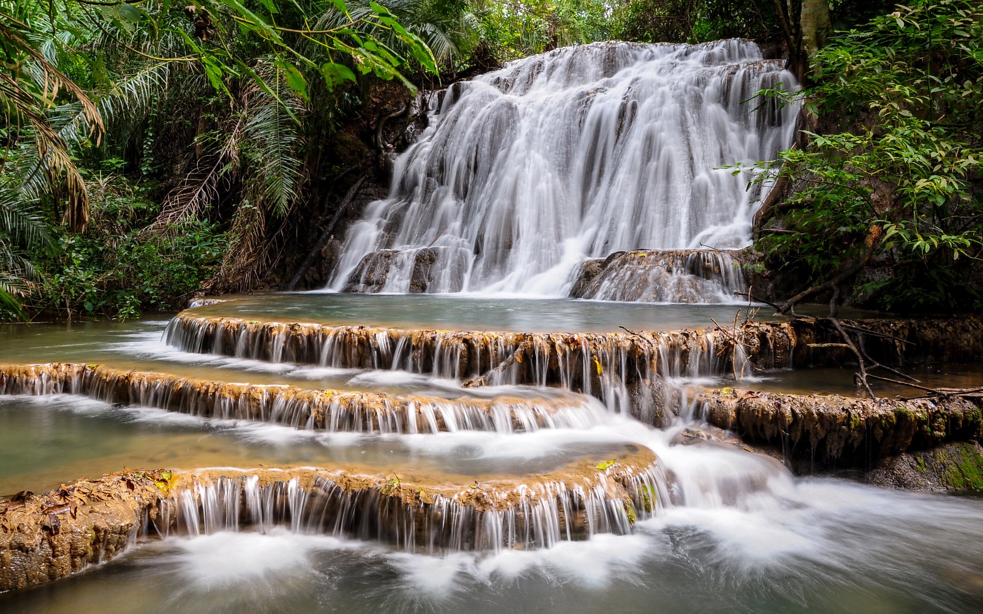 Waterfall In Cachoeira Bonito Brasil - Bonito Brasil - HD Wallpaper 
