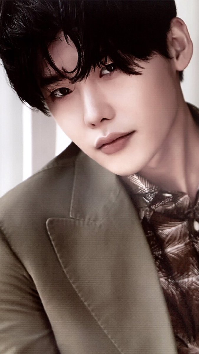 Lee Jong Suk Hd Wallpaper Cellphone - HD Wallpaper 