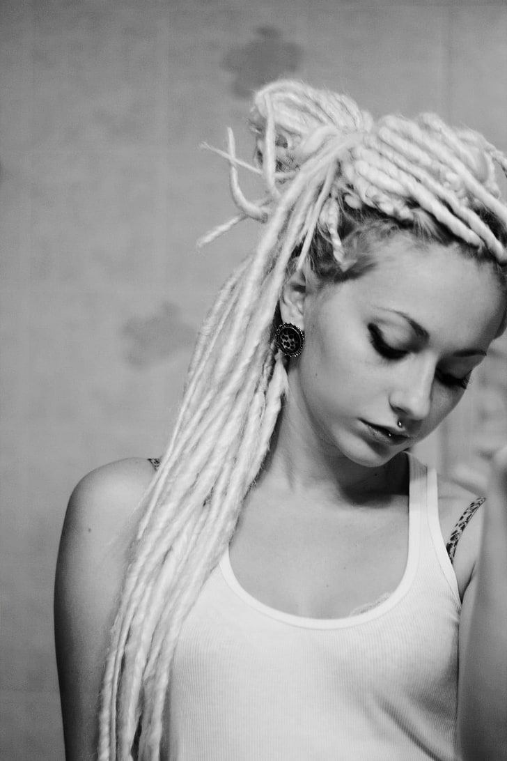 Women, Model, Dreadlocks, Piercing, Braids, Portrait - Female White Beautiful Dreadlocks - HD Wallpaper 