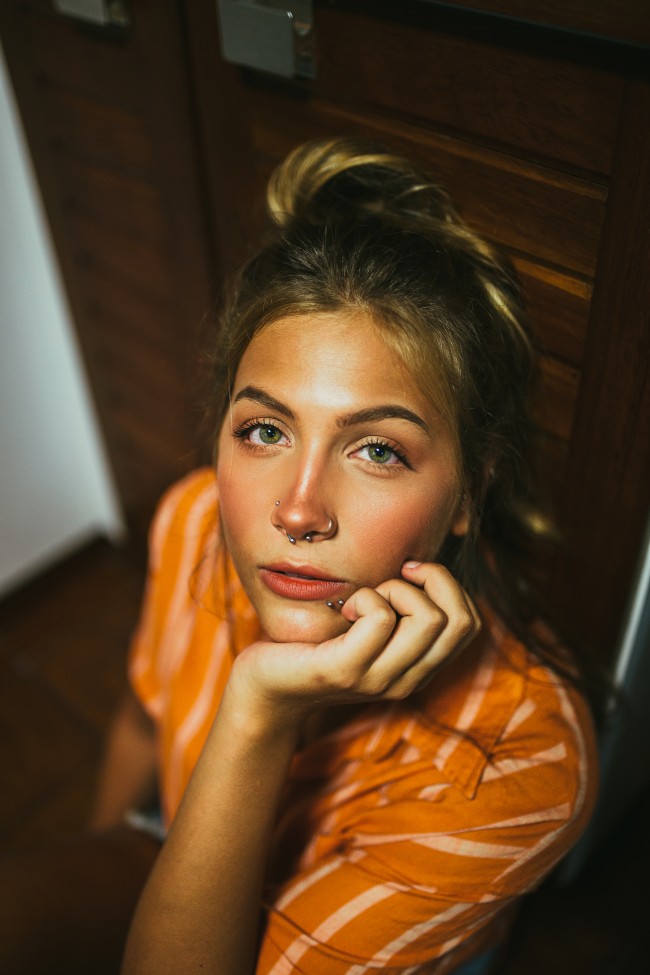 Attractive Woman, Piercing, Green Eyes, Model - Piercing Green Eyes - HD Wallpaper 