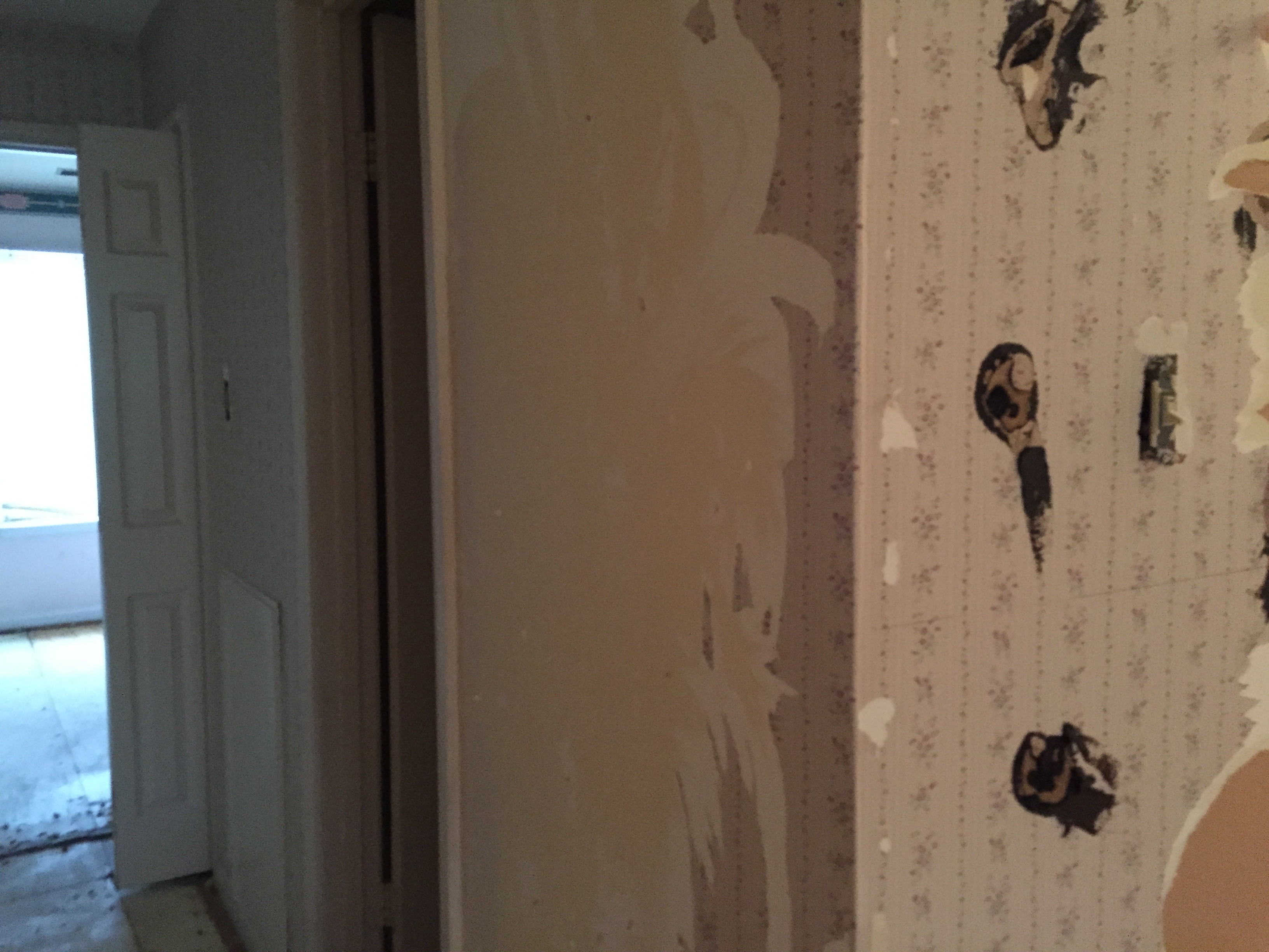 Img - Condo Behind The Wall - HD Wallpaper 