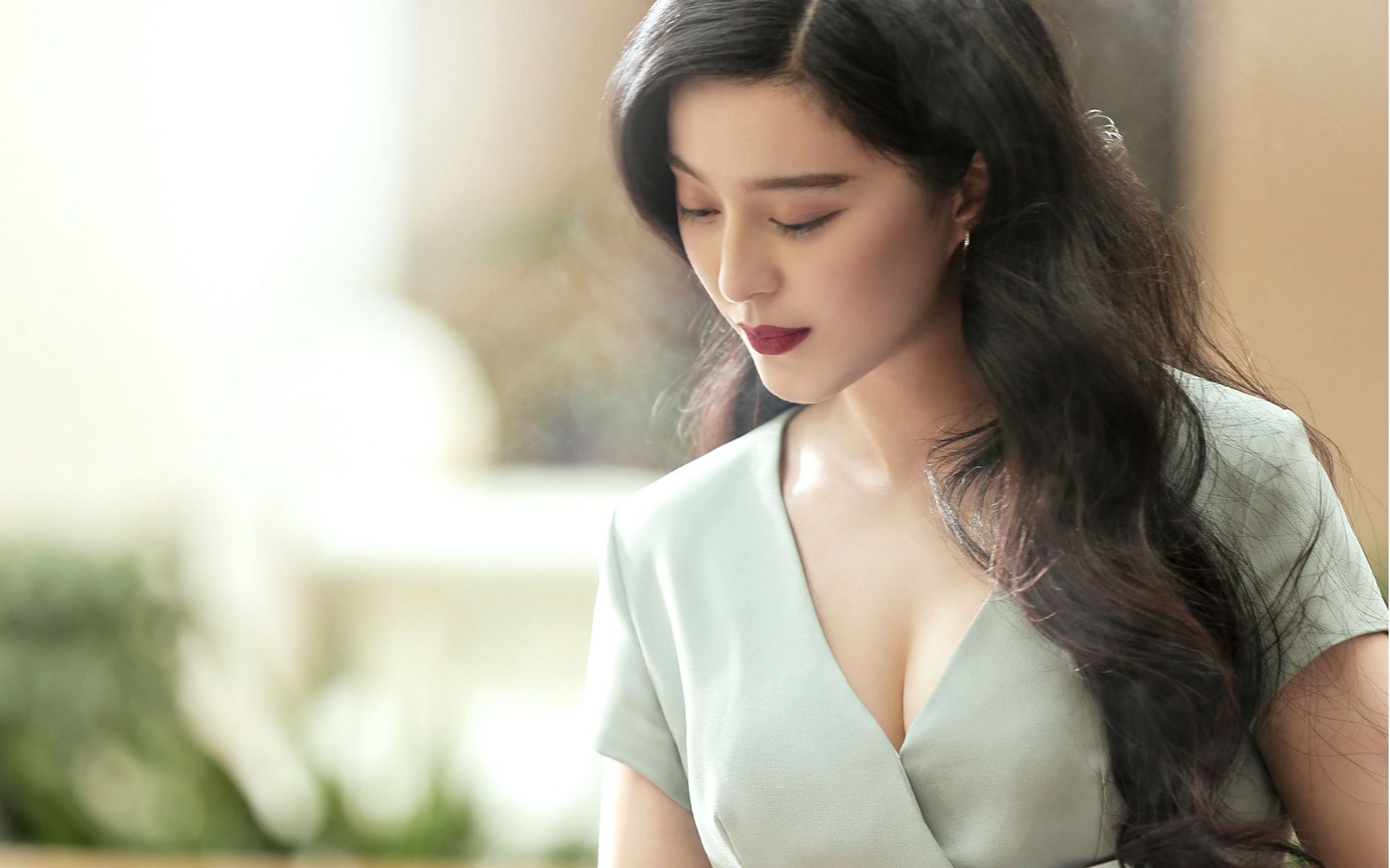 范冰冰 萬物 生長 - HD Wallpaper 