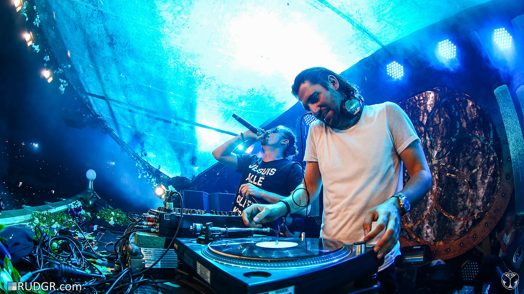 Disc Jockey - HD Wallpaper 