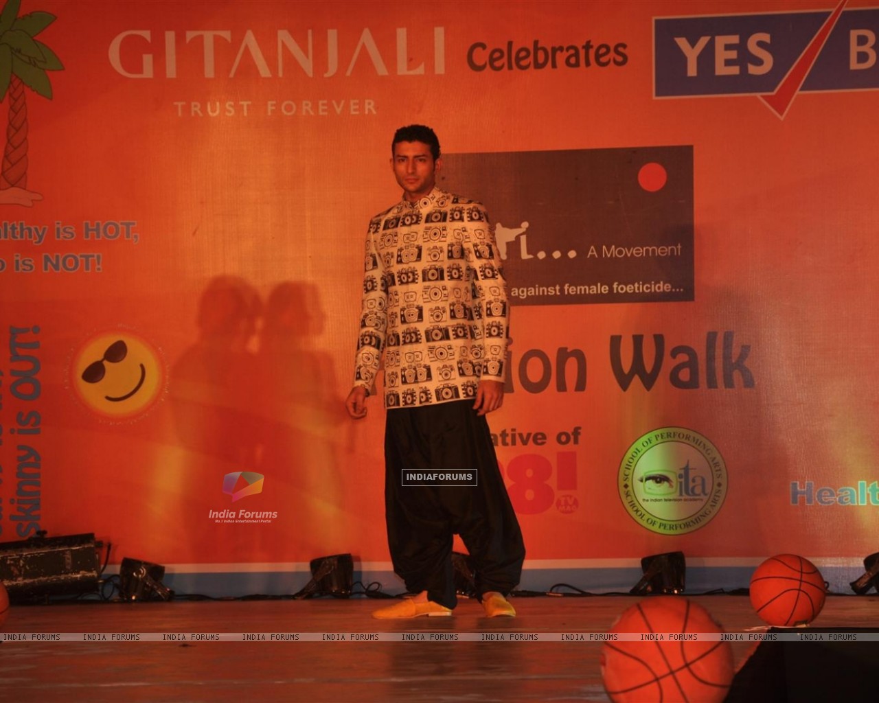 Yes Bank - HD Wallpaper 