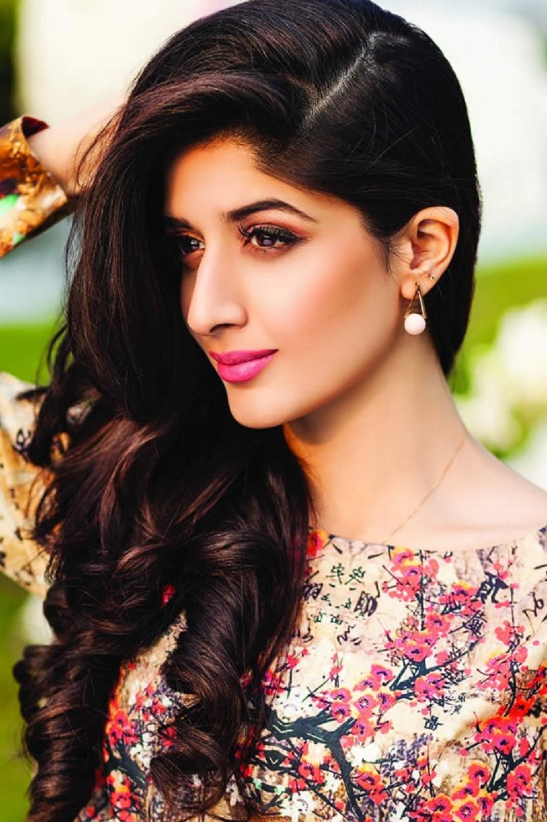 Mawra Hocane Hd Images - Actress Sanam Teri Kasam - HD Wallpaper 