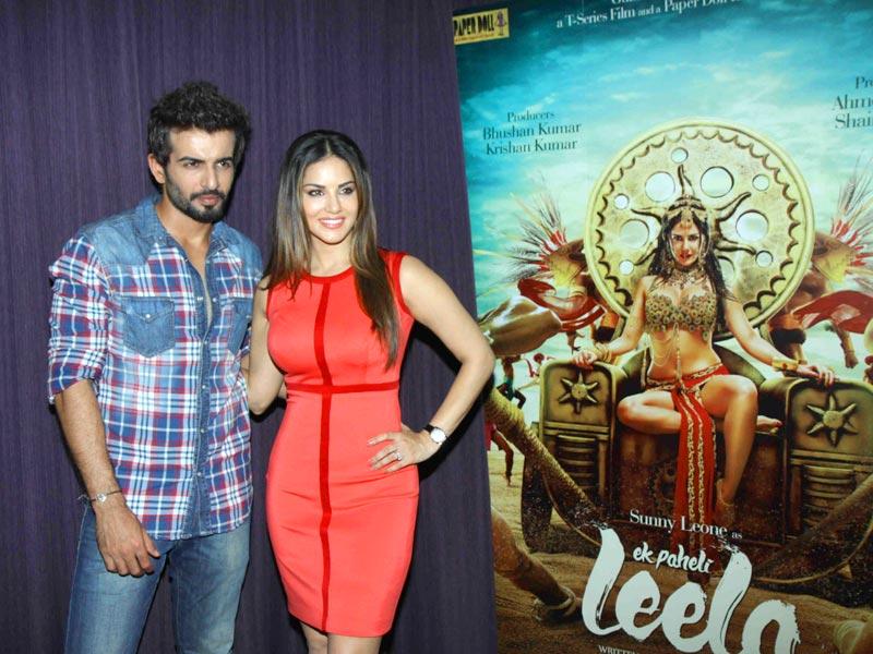 Jay Bhanushali And Sunny Leone At One Of The Events - Ek Pheli Leela Movie - HD Wallpaper 