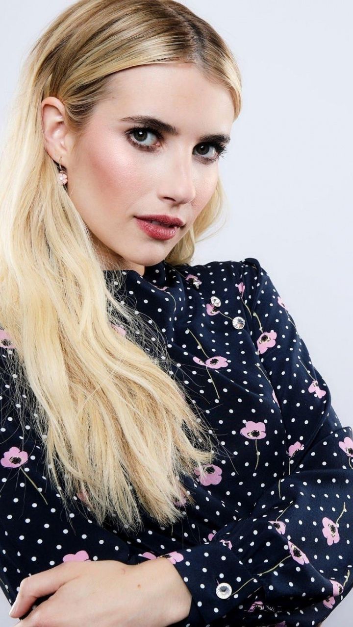 Wallpaper, Roberts, Great, Emma, Crossed, Beautiful, - Emma Roberts Wallpaper Iphone - HD Wallpaper 