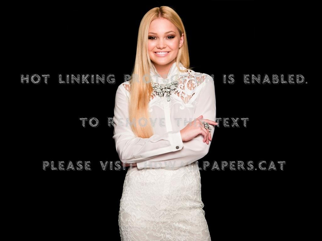 Olivia Holt Singer Beautiful Model Blonde - Blonde Ponytail Actress - HD Wallpaper 