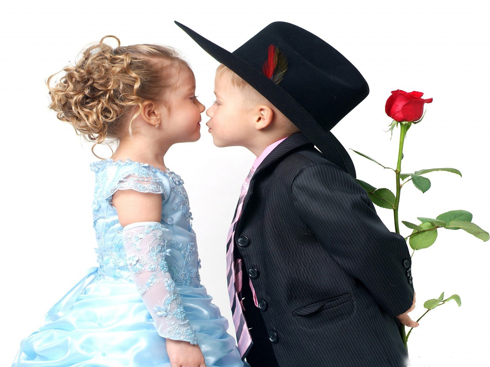 Nice Baby Wallpaper - HD Wallpaper 