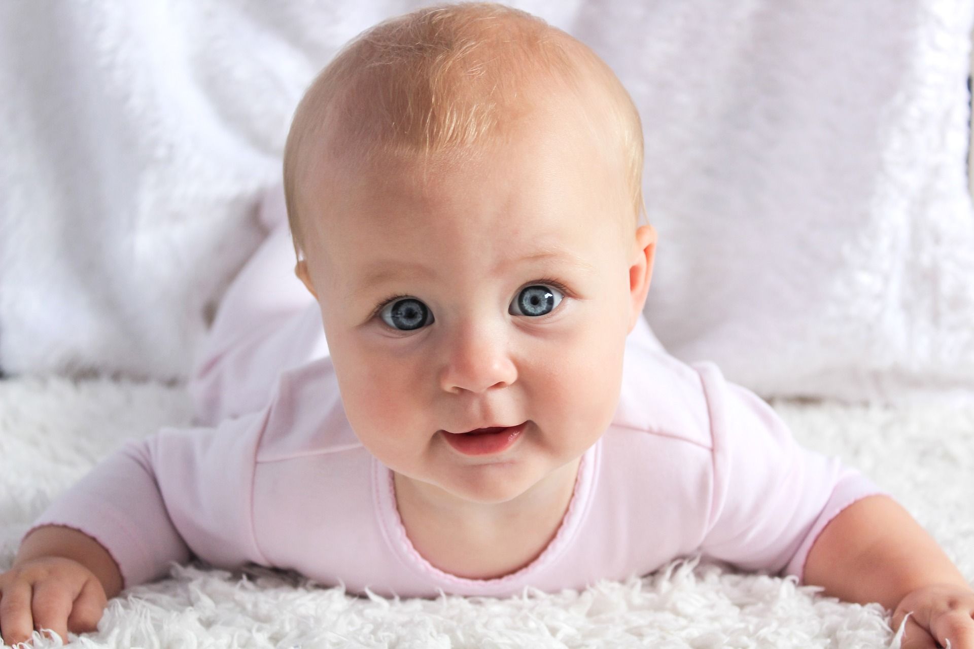 Cute Blue Eyes Baby Good Morning Wallpaper In Resolution 5 Month Babies 19x1280 Wallpaper Teahub Io