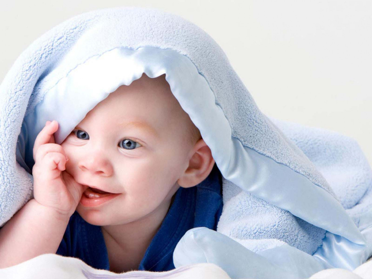 Cute Baby Photos In Hd - HD Wallpaper 
