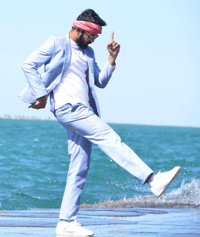 Lie Photos - Nithin Images In Lie Movie - HD Wallpaper 