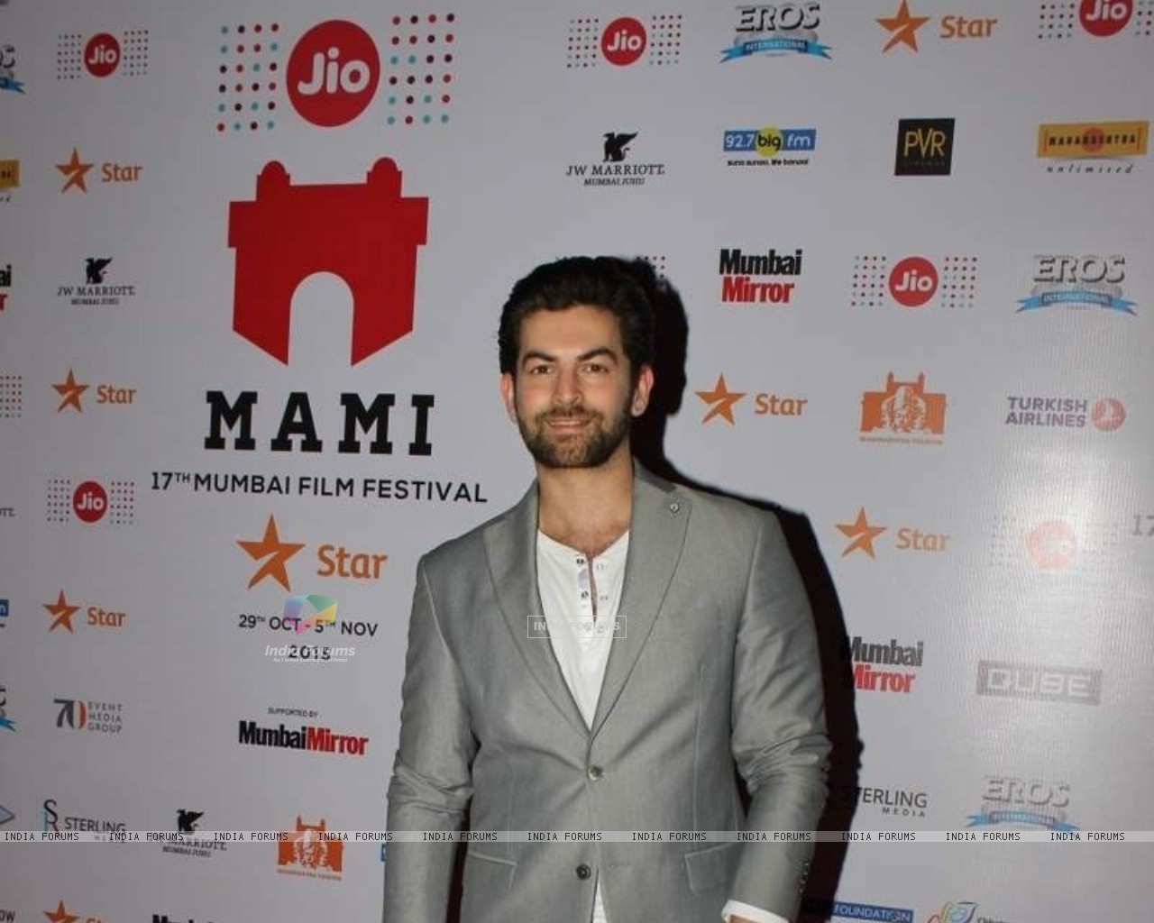 Mumbai Mirror - HD Wallpaper 