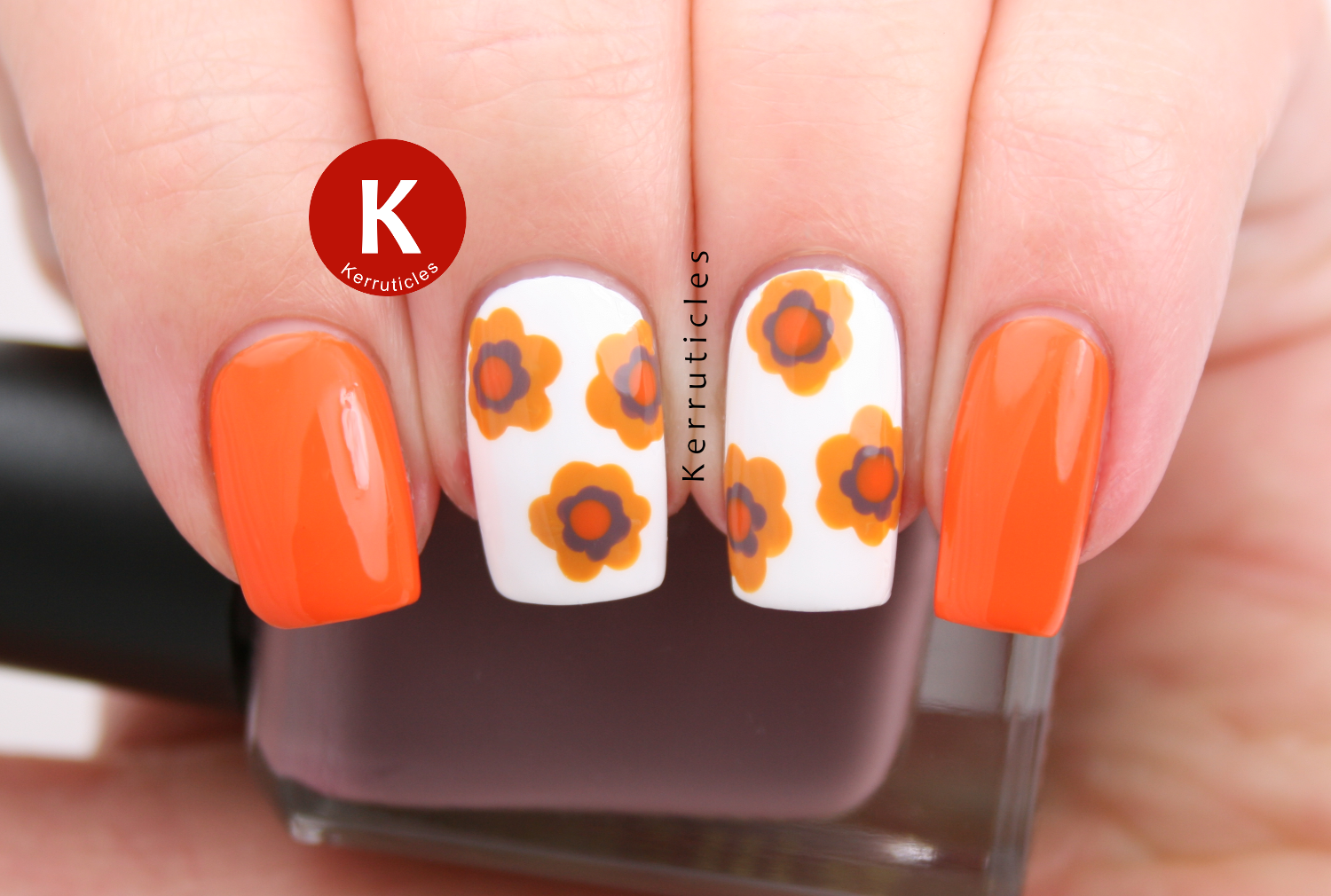 1970s Floral Barry M Wallpaper 70s - 70s Flowers Nails - HD Wallpaper 