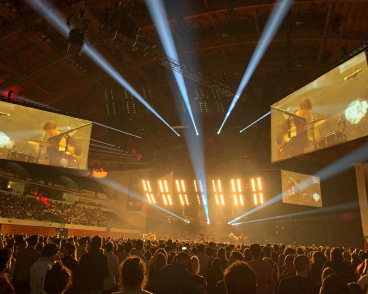 Ceiling Fixture - HD Wallpaper 