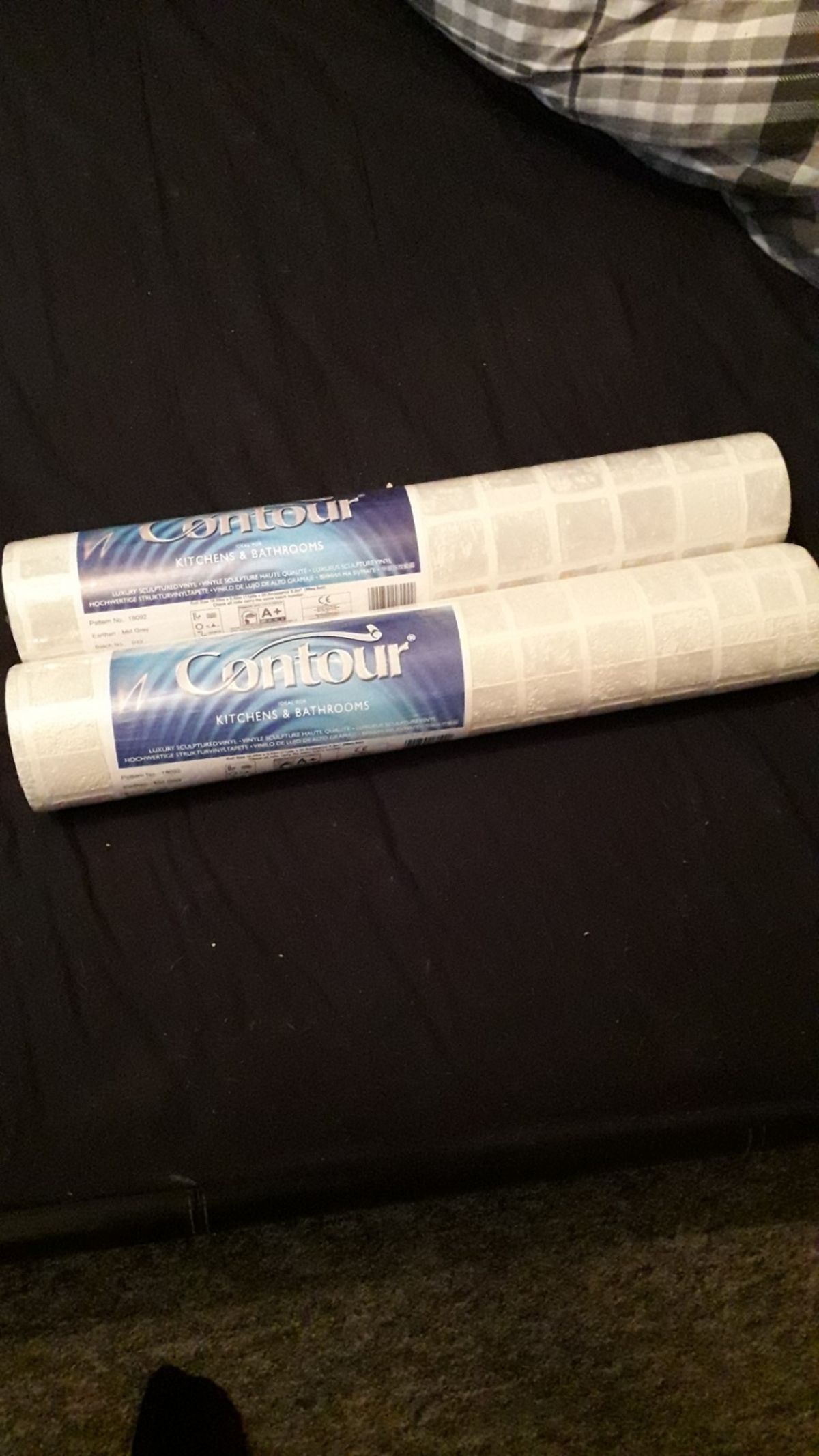 2 Unopened Rolls Of Kitchen/bathroom Wallpaper - Cylinder - HD Wallpaper 