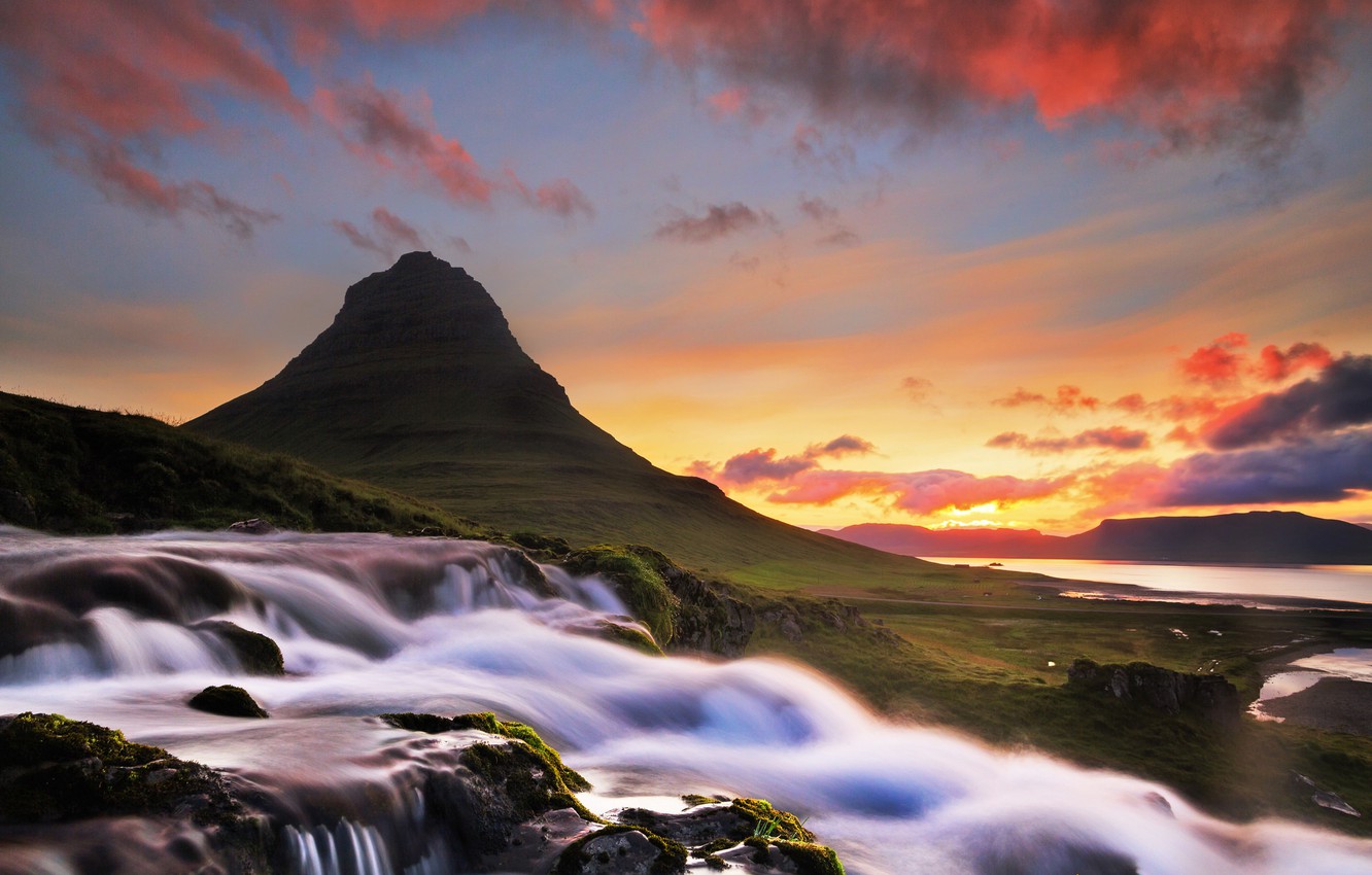 Photo Wallpaper Clouds, River, Dawn, Mountain, Waterfall, - Kirkjufell - HD Wallpaper 