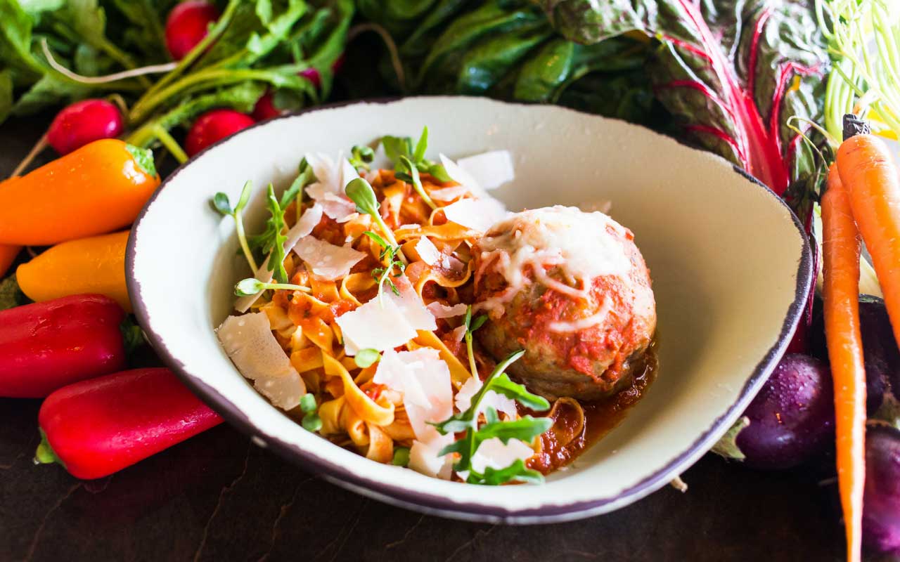 Fast Food - HD Wallpaper 