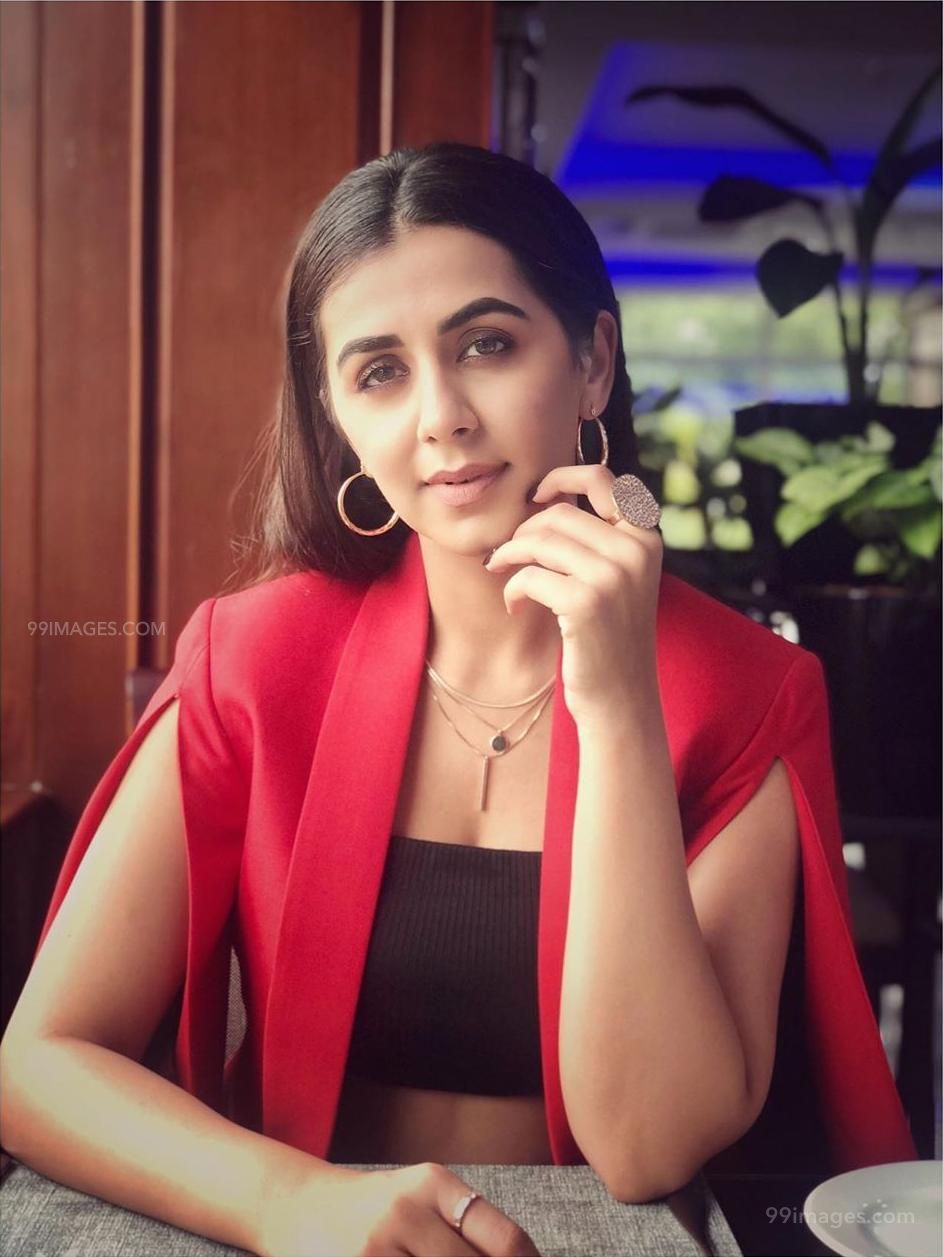 Nikki Galrani Beautiful Hd Photos & Mobile Wallpapers - Nikki Galrani - HD Wallpaper 