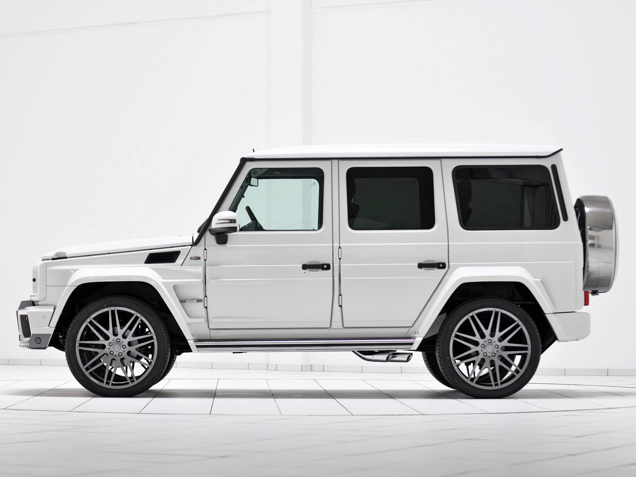 G Wagon Wall Paper White Background - HD Wallpaper 