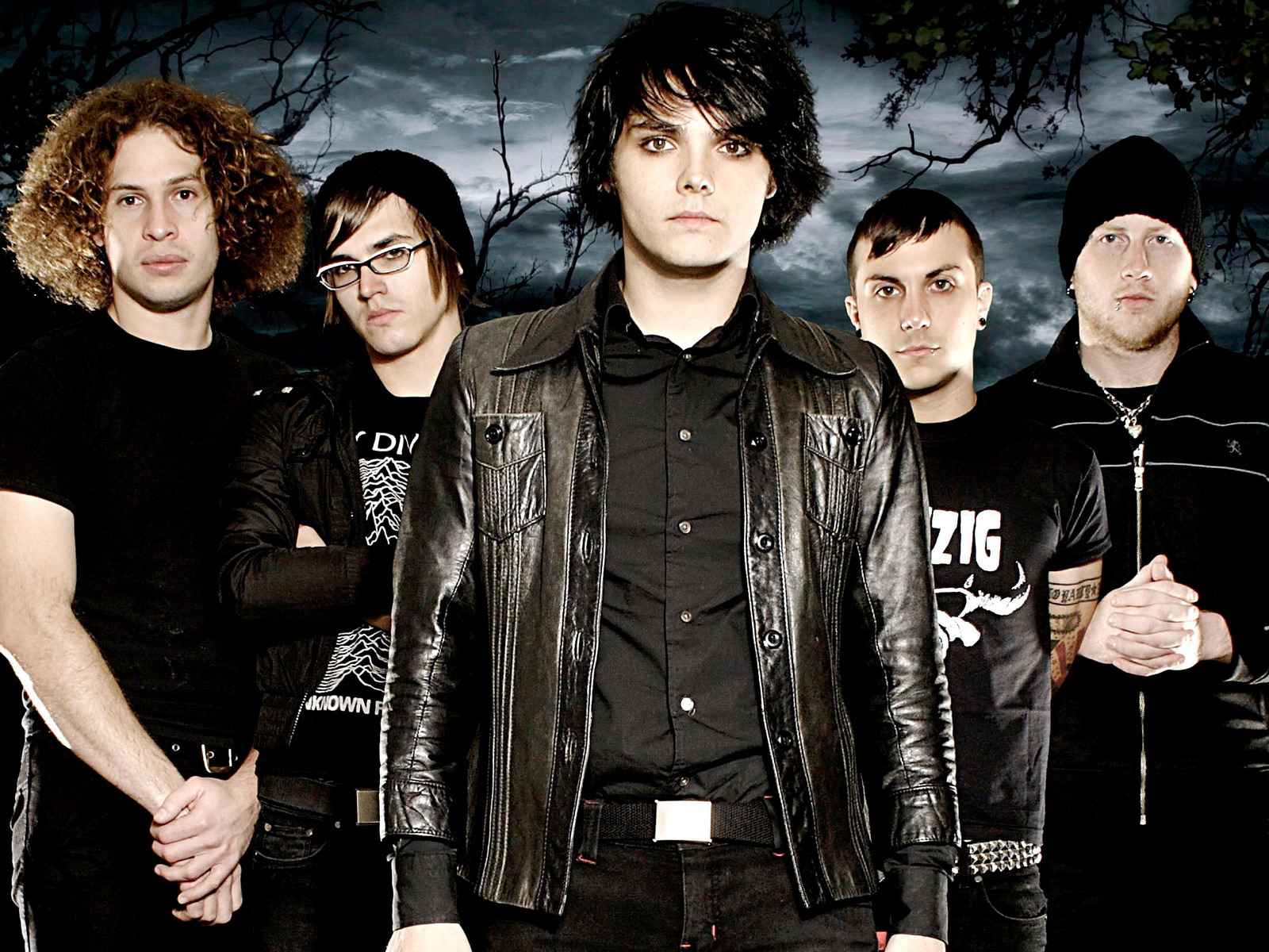 My Chemical Romance Hd Wallpapers, Desktop Wallpaper - Gerard Way I Brought You My Bullets You Brought Me - HD Wallpaper 