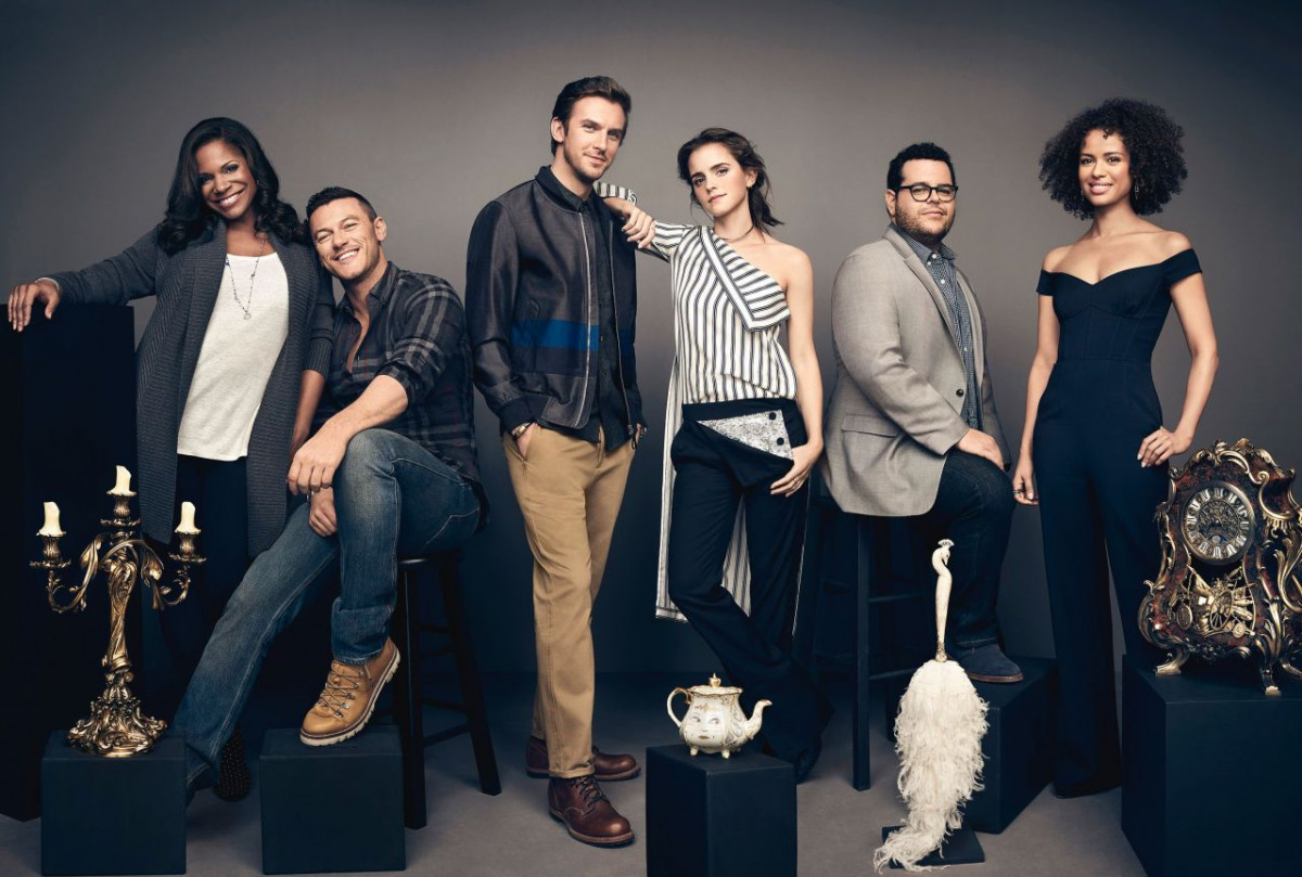 Pic - Emma Watson Disney Photoshoot - HD Wallpaper 