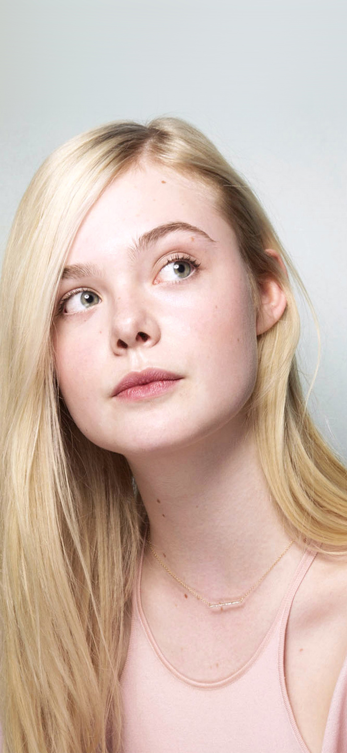 Elle Fanning Wallpaper Iphone X - HD Wallpaper 