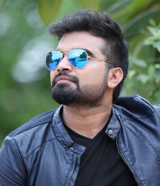 Pradeep Machiraju Bigg Boss Telugu Season - Anchor Pradeep Beard Styles - HD Wallpaper 