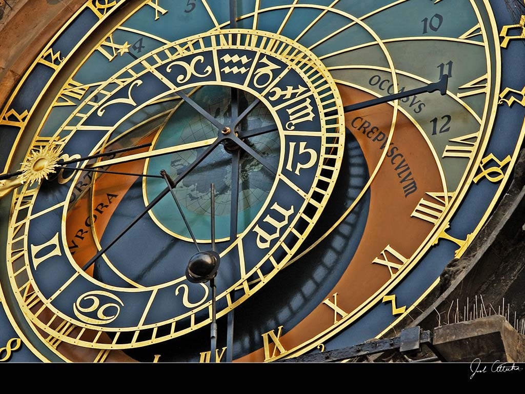 Cloak Wallpaper My Heart Up Close Throughout Clocks - Prague Astronomical Clock - HD Wallpaper 