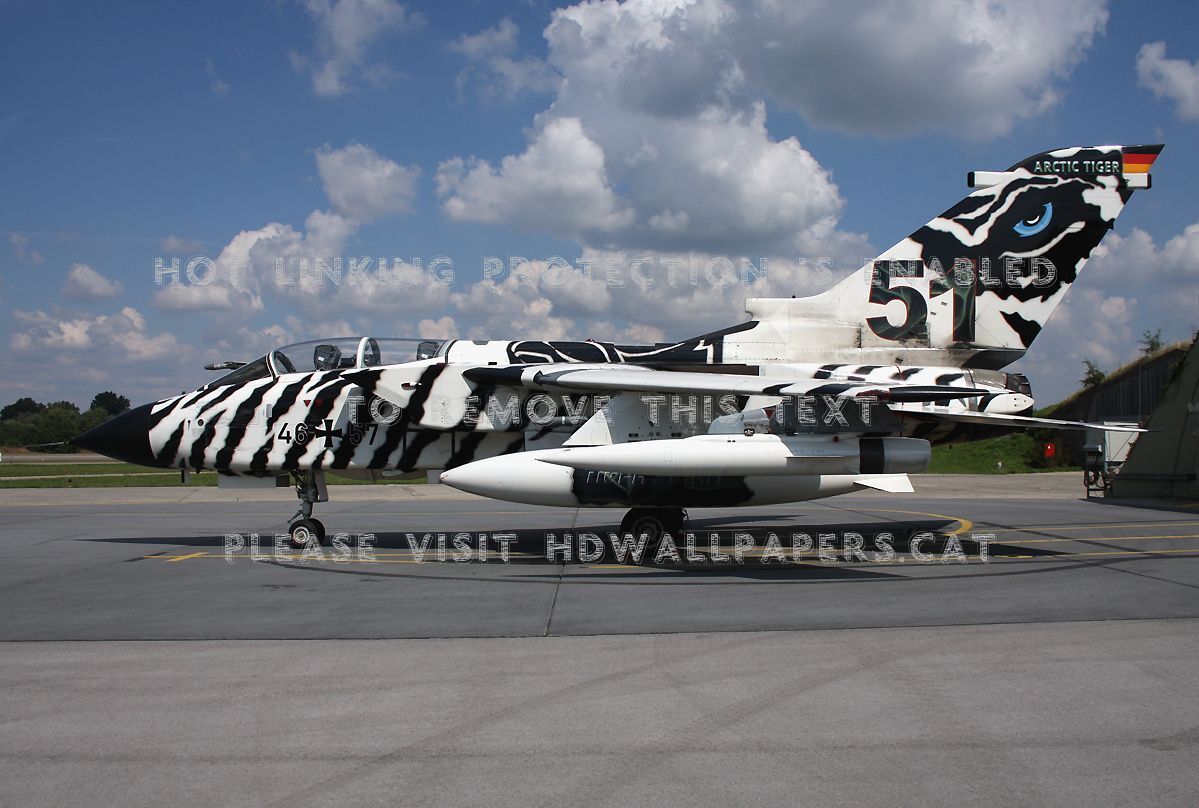 Panavia Tornado Luftwaffe German Air Force - Tornado 46 57 - HD Wallpaper 