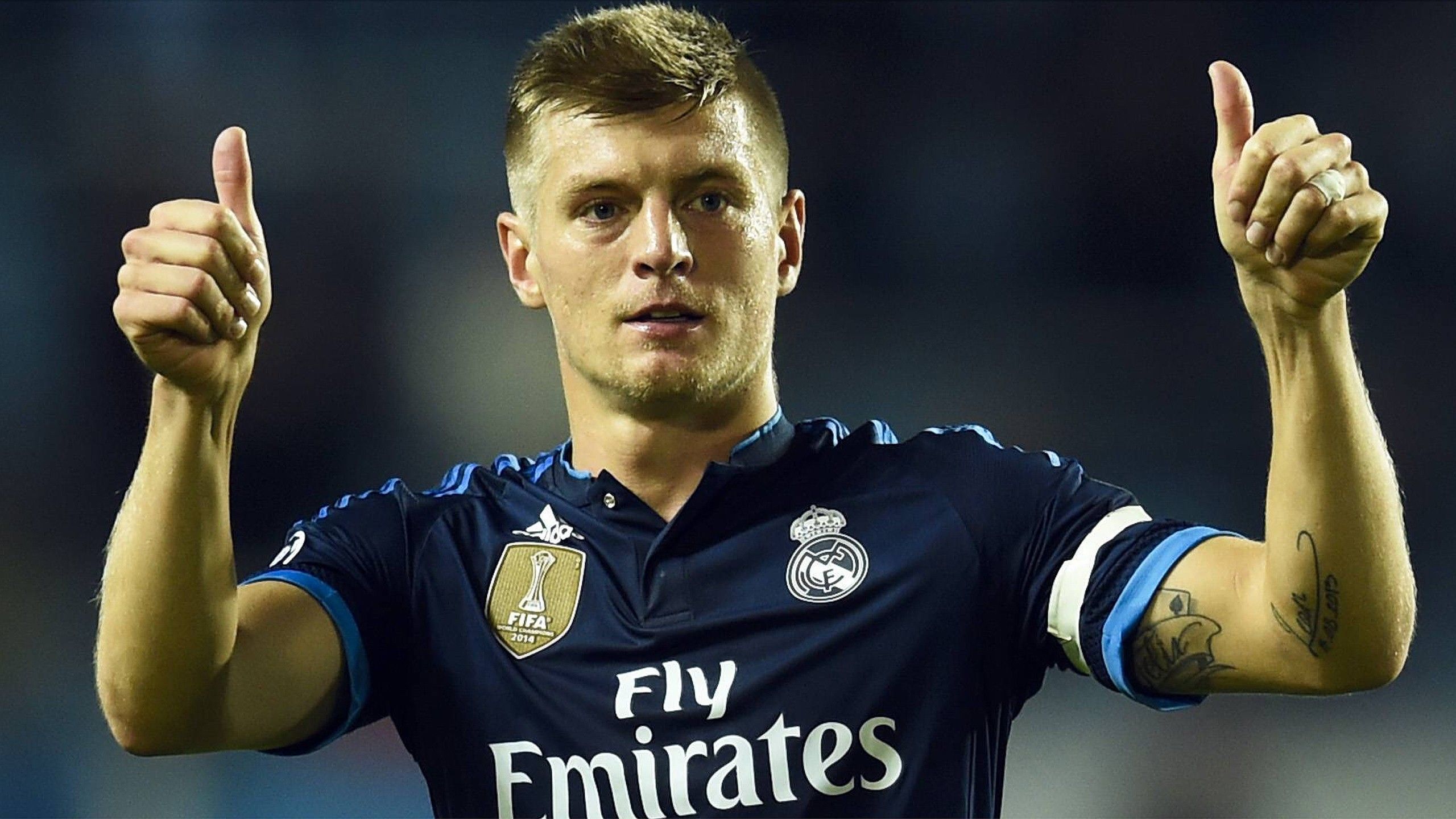 Toni Kroos Wallpaper - HD Wallpaper 