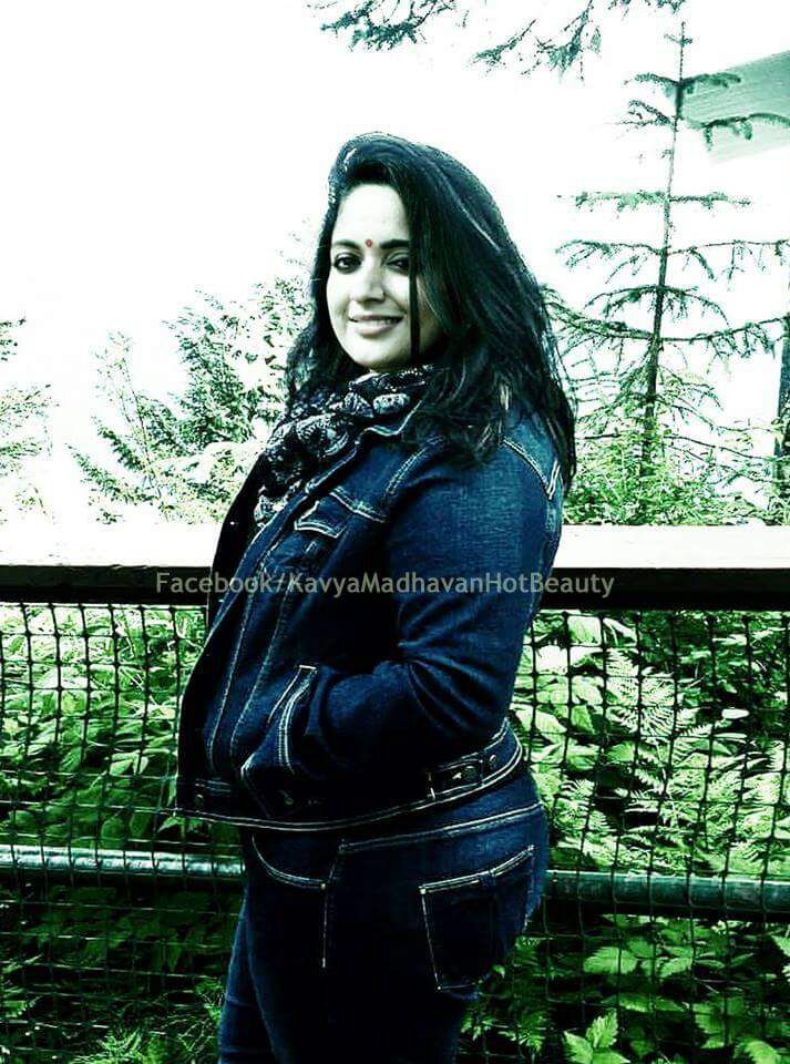 Kavya Madhavan In Jeans - HD Wallpaper 