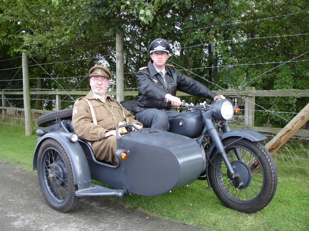 The Home Guard & The Luftwaffe Call A Truce - Sidecar - HD Wallpaper 