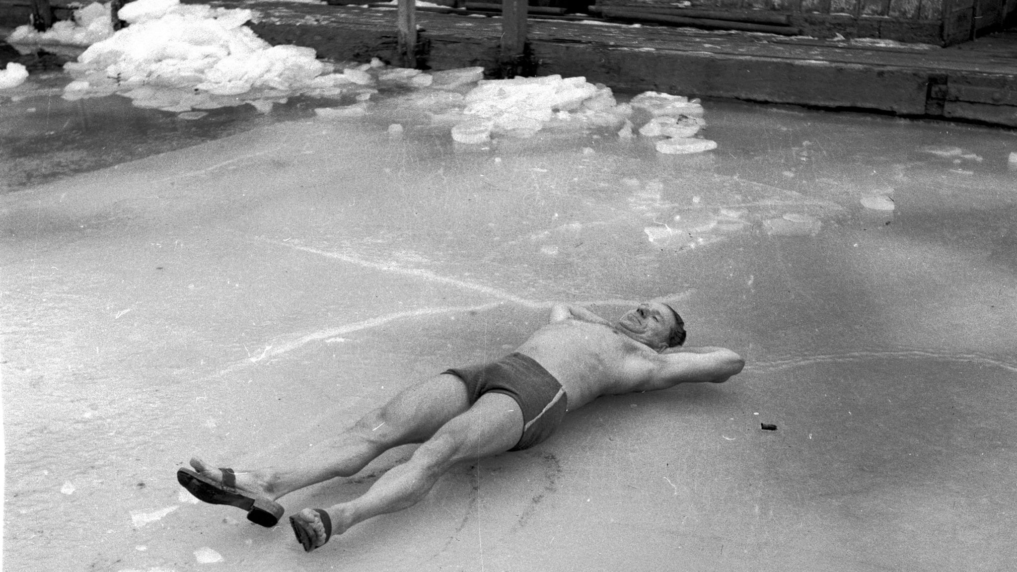 Stoicism - HD Wallpaper 