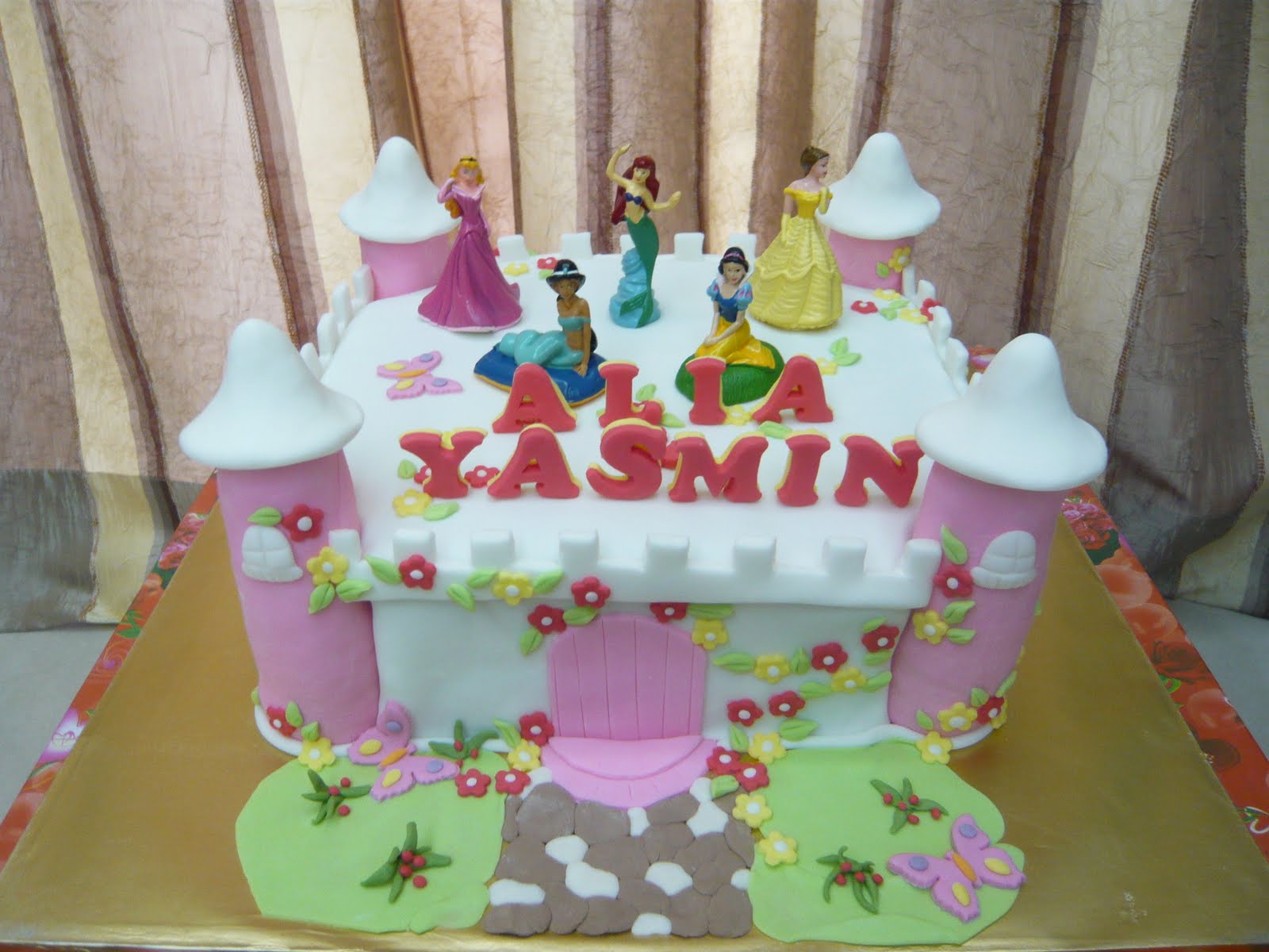 Happy Birthday Cake With Name Yasmin - HD Wallpaper 