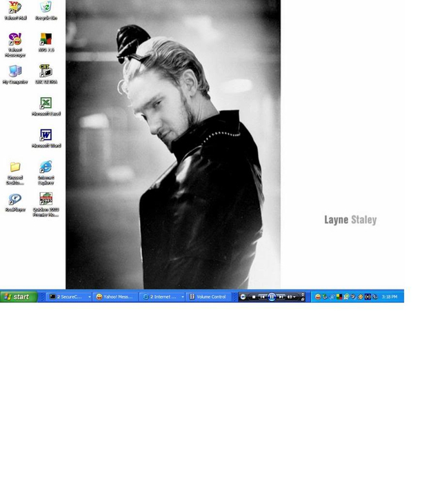 Layne Staley - HD Wallpaper 