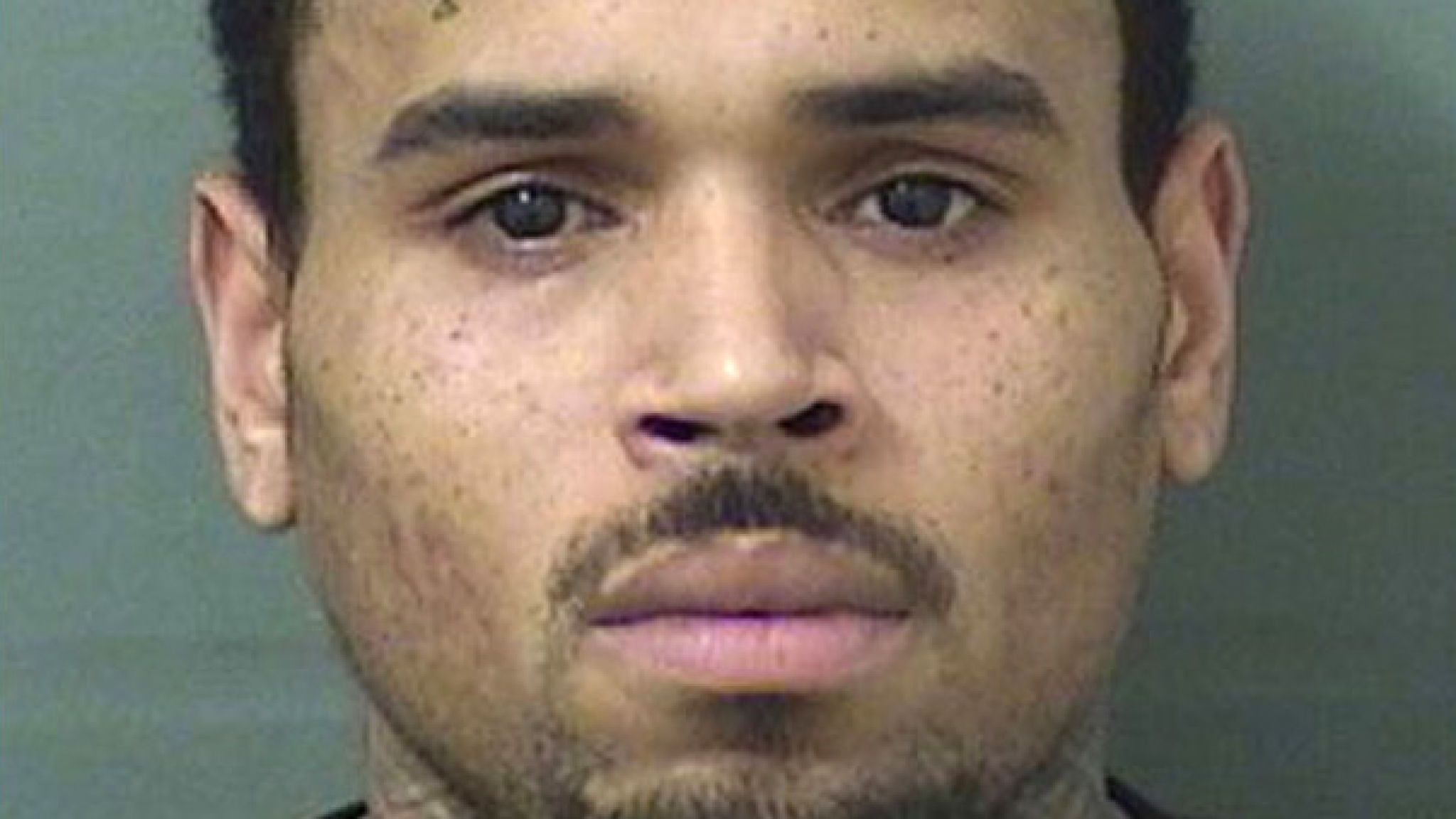 Palm Beach Sheriff& - Chris Brown Mugshot 2018 - HD Wallpaper 