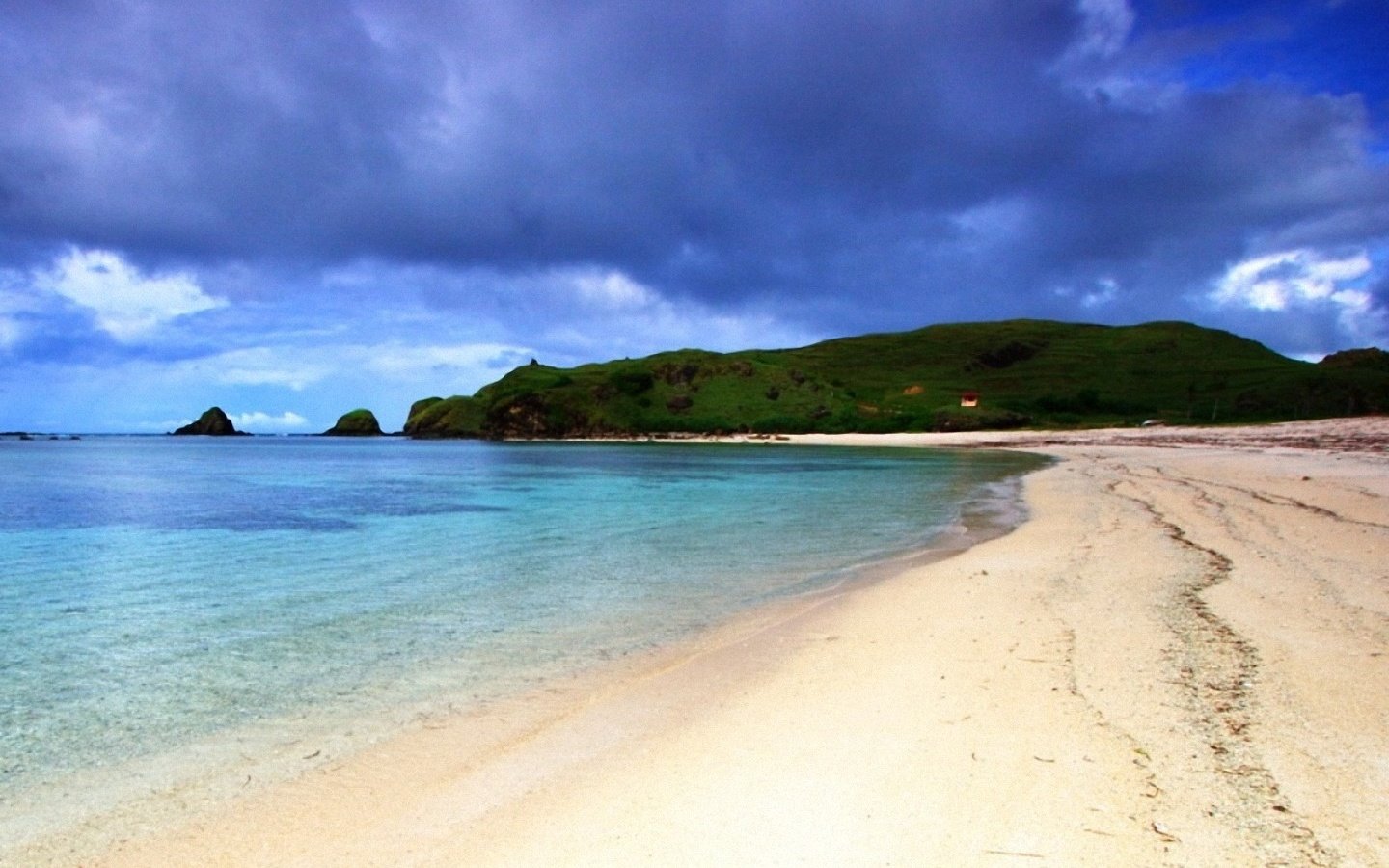 Awesome Beach Free Wallpaper Id - Kuta Bali - HD Wallpaper 