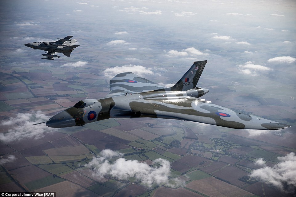 Images Of Avro Vulcan - Avro Vulcan - HD Wallpaper 
