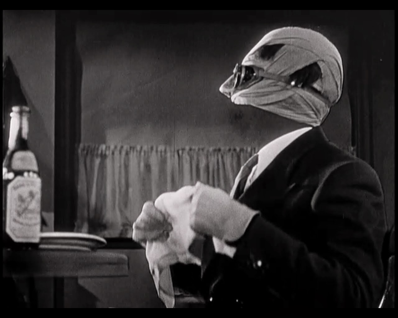 Invisible Man 1933 - HD Wallpaper 