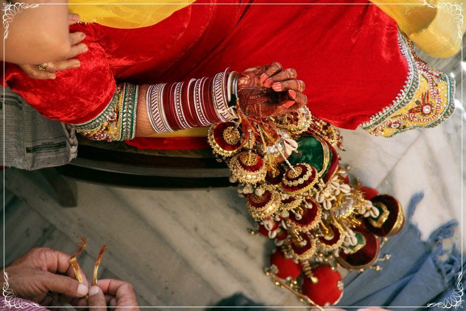 Women Chuda - HD Wallpaper 