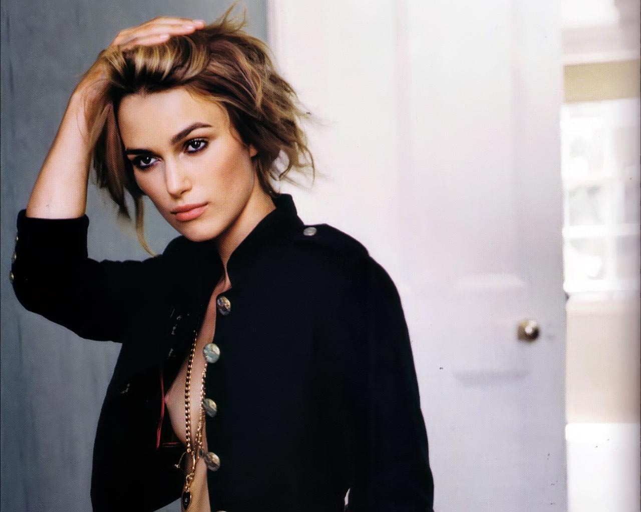 Keira Knightley Hd Wallpapers - Keira Knightley Hair 2011 - HD Wallpaper 