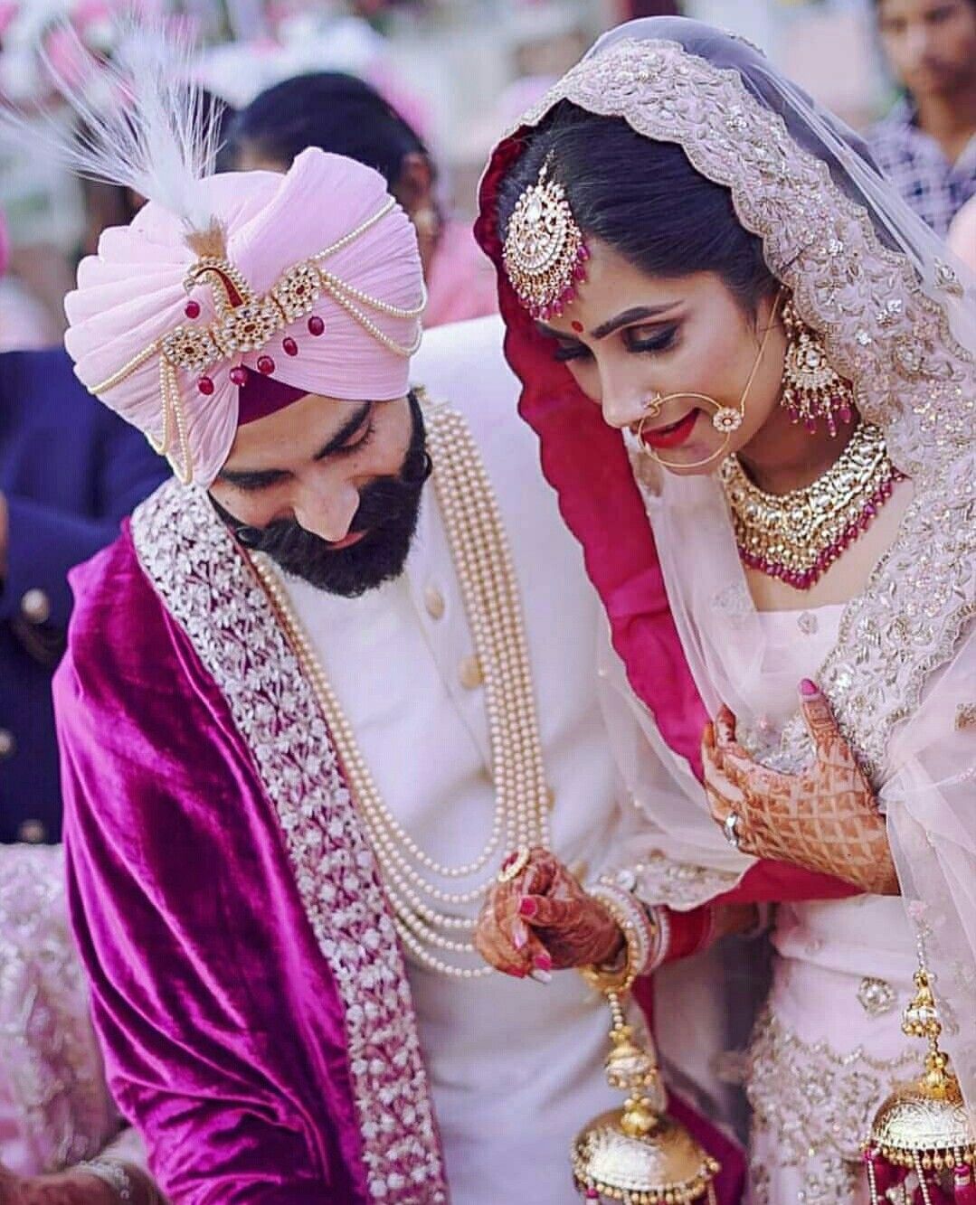 Best Punjabi Wedding Couple 1079x1333 Wallpaper 